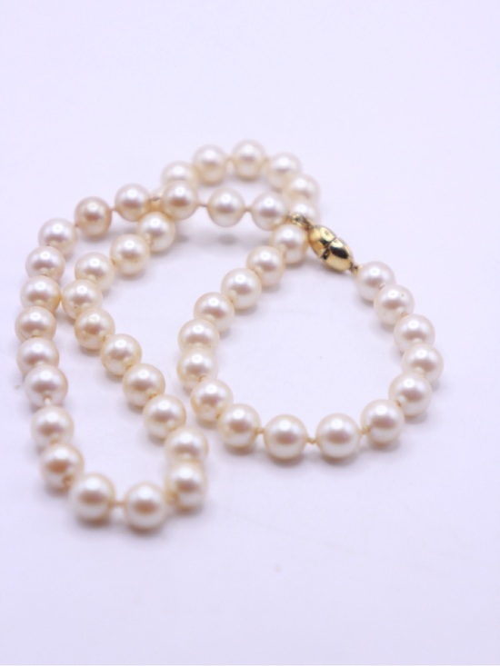 Monet Jewelry - Vintage Monet Cream Pearl Necklace with Gold tone Clasp 16”